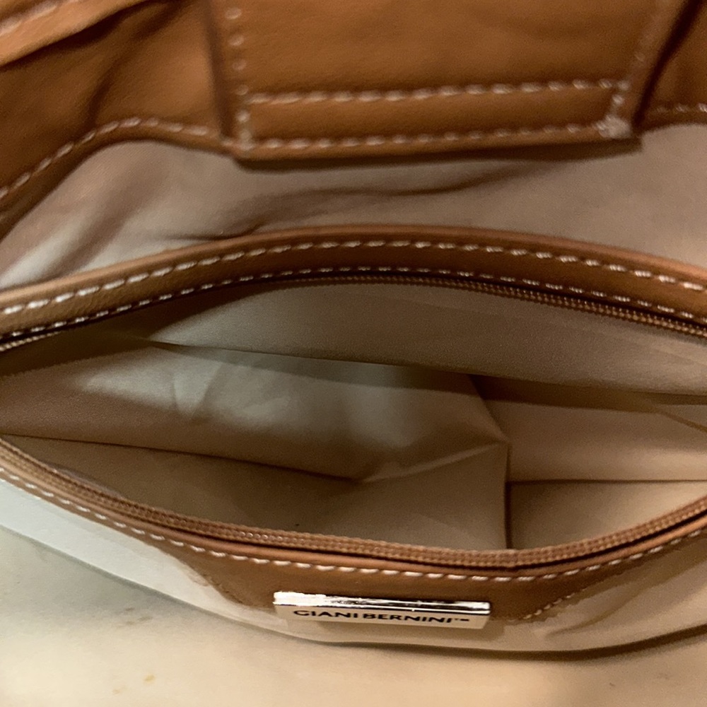 Multiple Color Shoulder Bag - Picture 16 of 17